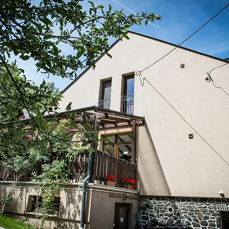 Ketkerek Vendeghaz - A Matrai Szallas Guest house Matraszentlaszlo